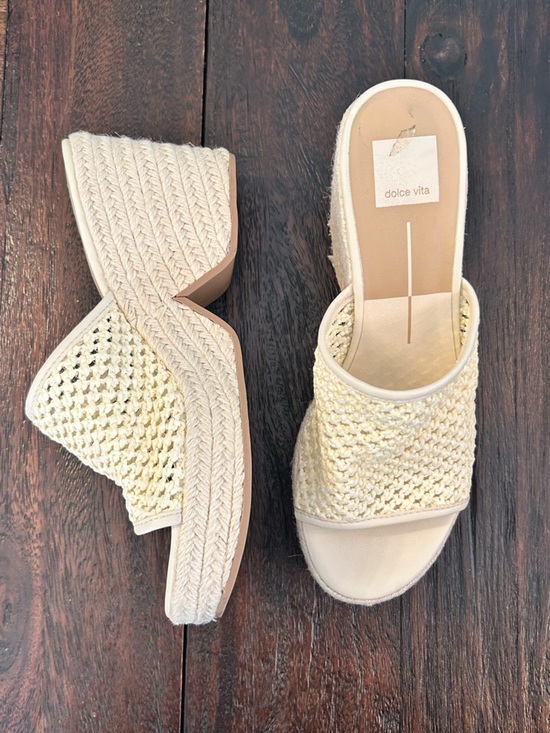 Dolce Vita Shoes - Dolce Vita Women's Saydie Cream Raffia Slip-On Wedge Platform Sandals